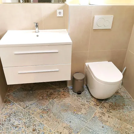 Am Henriettenhof Apartman *