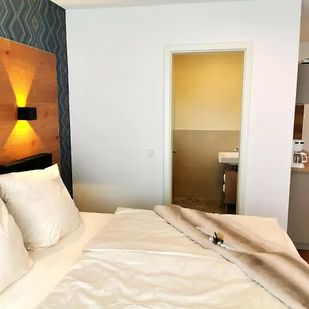 Am Henriettenhof Apartman *